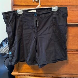 Lightweight shorts